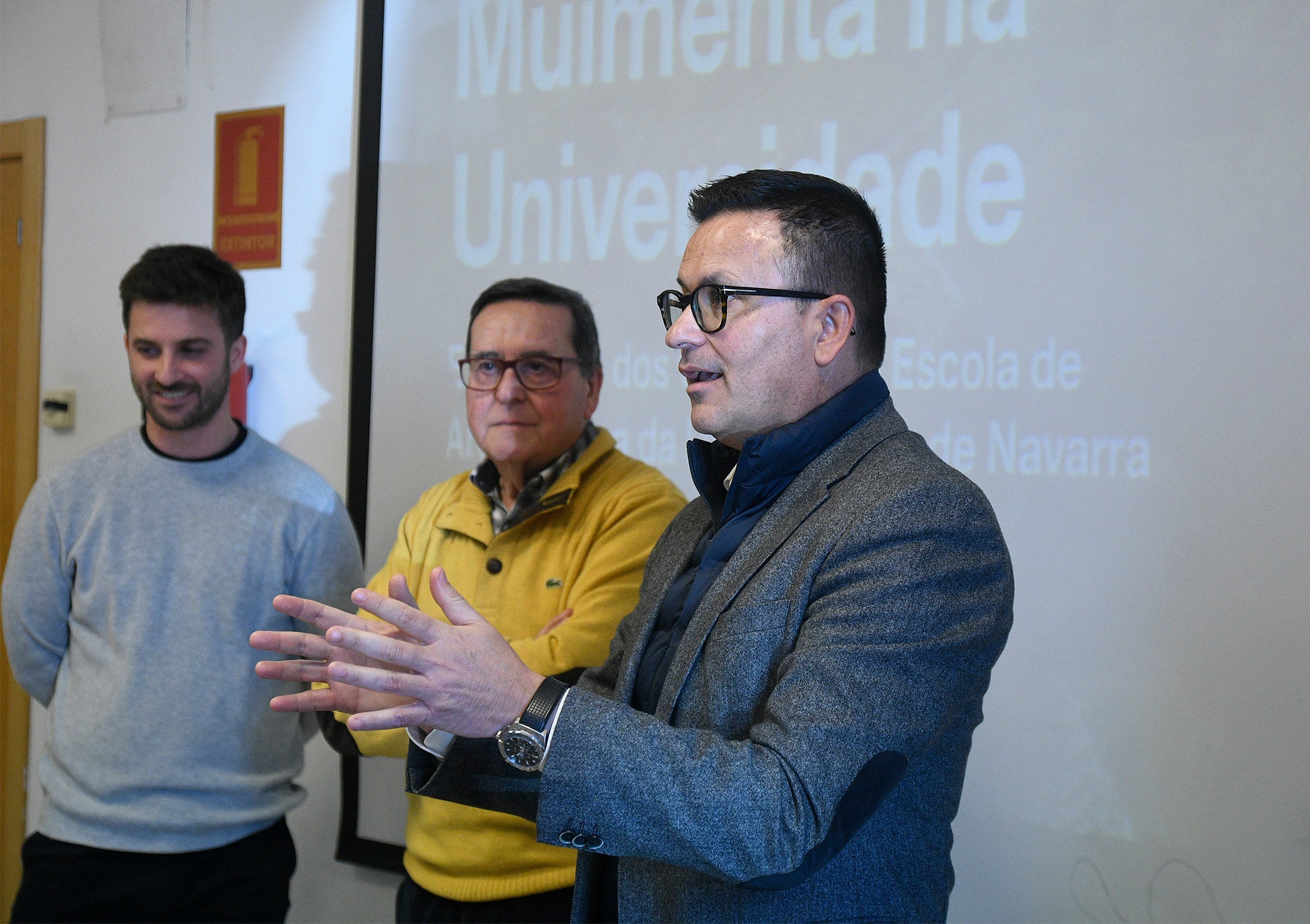 A Xunta define as "aldea modelo" para impulsar a rexeneración dos núcleos rurais A Xunta define as "aldea modelo" para impulsar a rexeneración dos núcleos rurais