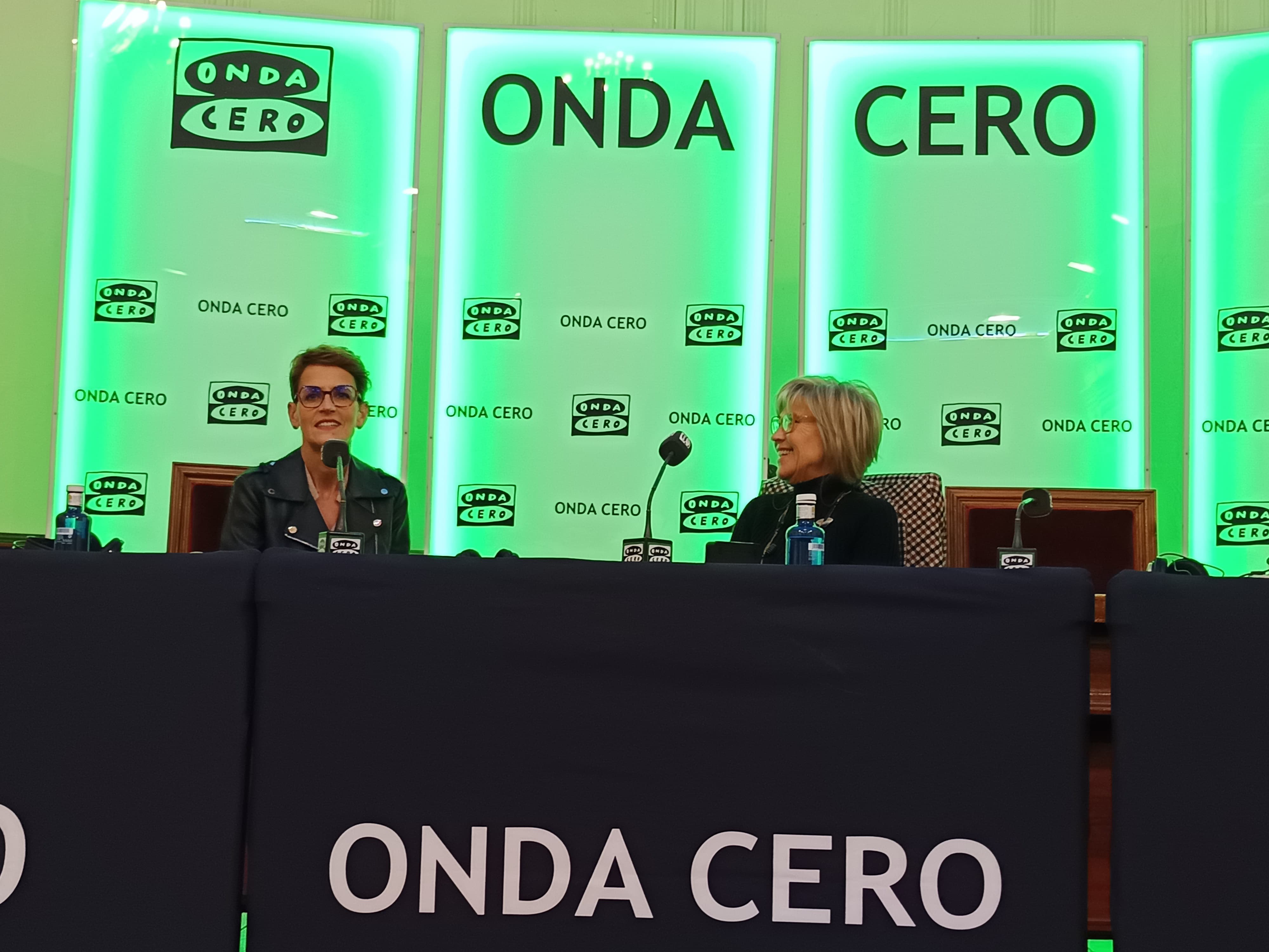 María Chivite: "La sociedad navarra está muy concienciada con la igualdad y podemos ser ejemplo de ello" María Chivite: "La sociedad navarra está muy concienciada con la igualdad y podemos ser ejemplo de ello"