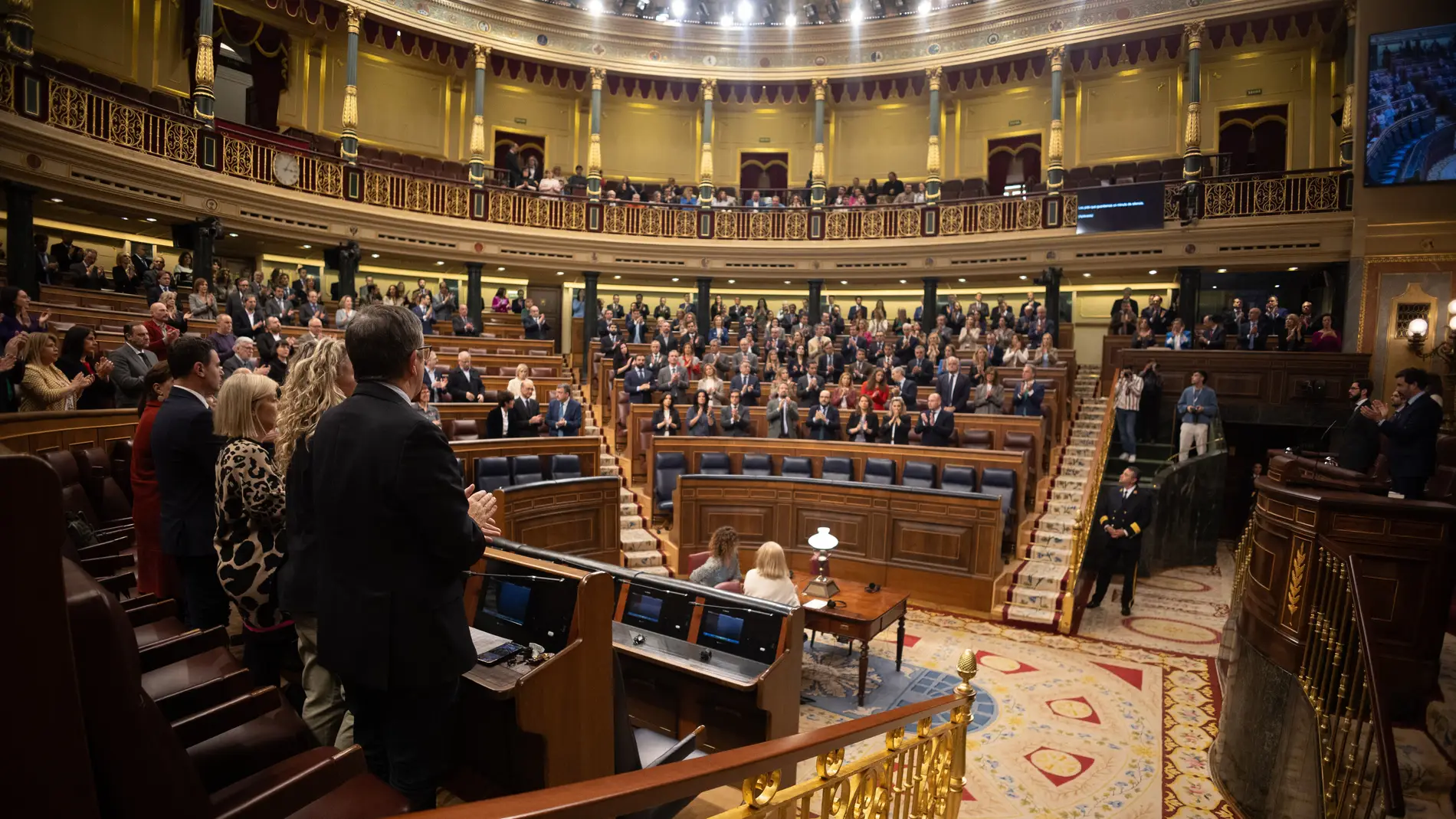 El Congreso aprueba una subida del 2,5% del salario de los diputados para 2024 gracias a los votos de PSOE y Sumar