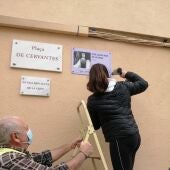 Una de las placas de mujer que había en Montserrat