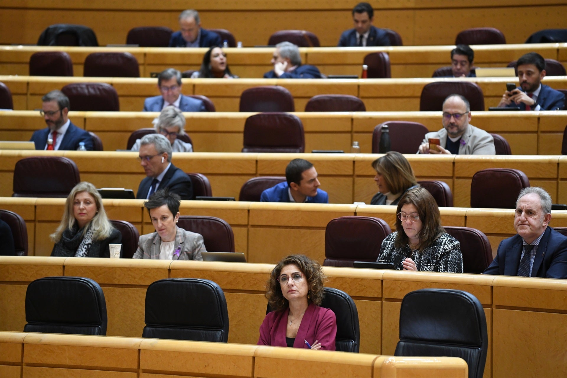 El PP tumba, de forma definitiva, la senda de déficit y de deuda en el Senado El PP tumba, de forma definitiva, la senda de déficit y de deuda en el Senado