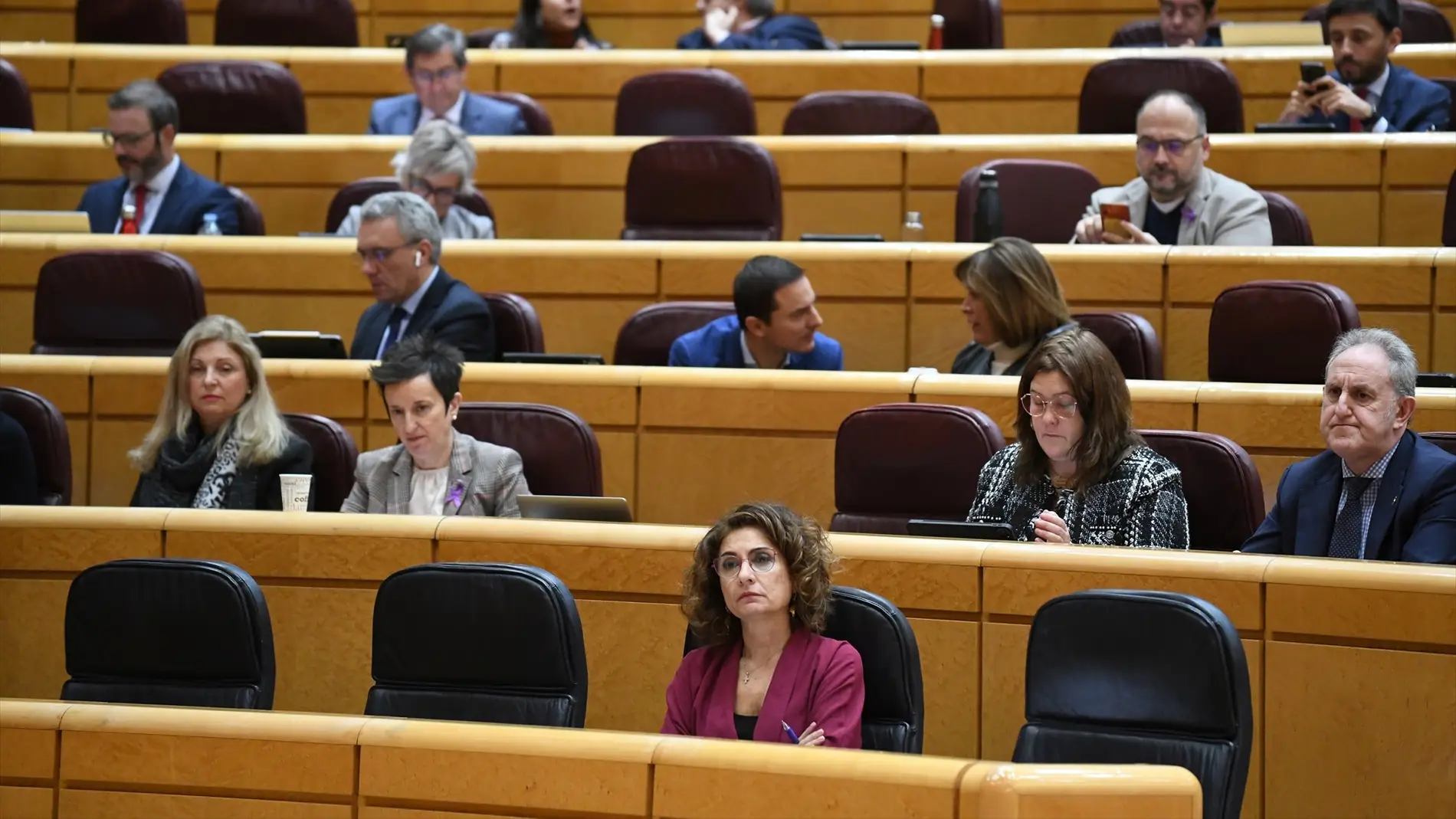 La minitra de Hacienda, María Jesús Montero, en el Senado