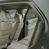 Este es el asiento más seguro de un coche, según varios estudios 