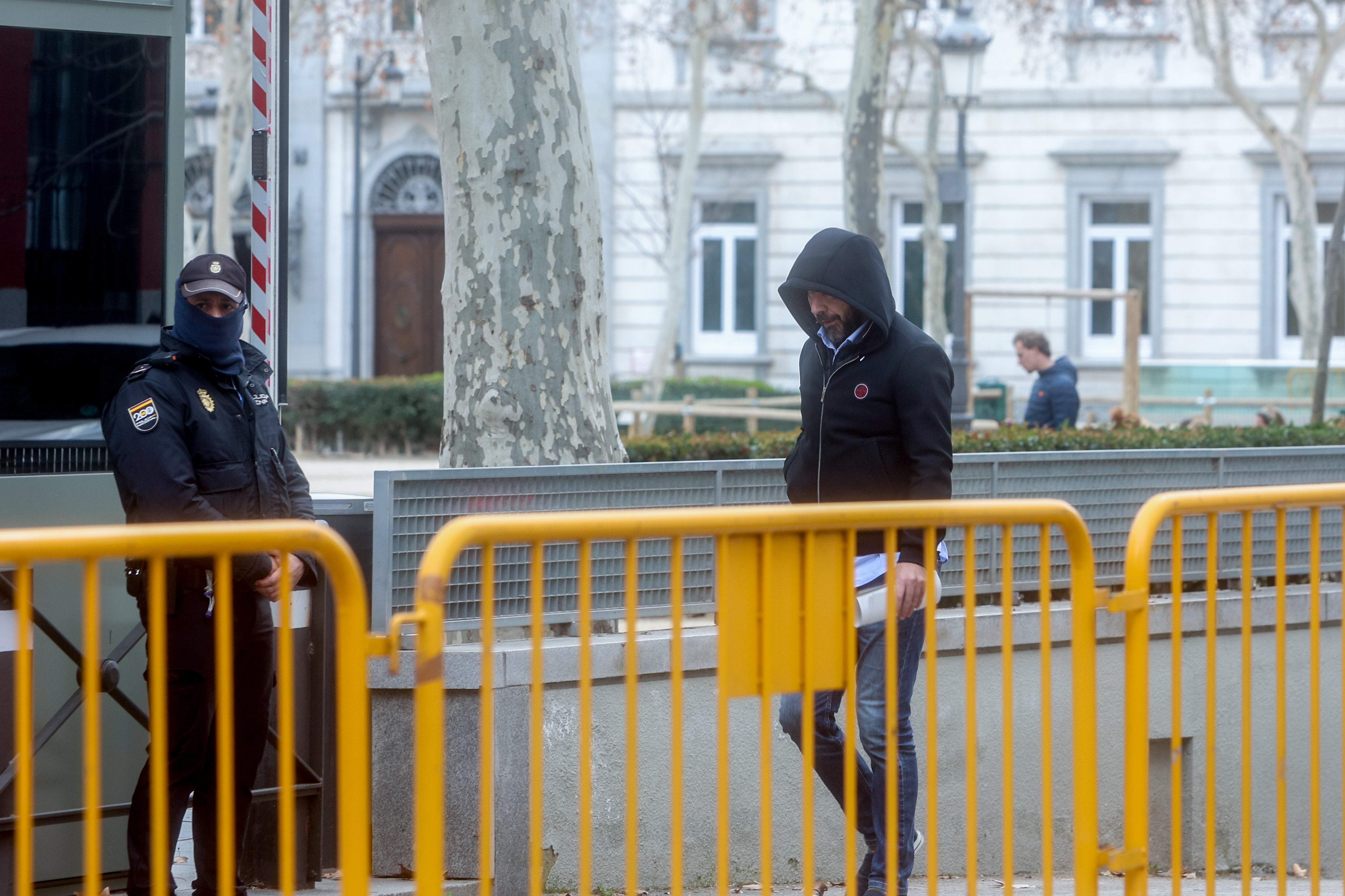 La Guardia Civil halla conversaciones que incluirían la venta de pruebas PCR dentro del 'Caso Koldo' La Guardia Civil halla conversaciones que incluirían la venta de pruebas PCR dentro del 'Caso Koldo'