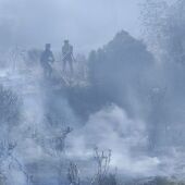 Archivo/ Bomberos en un incencio