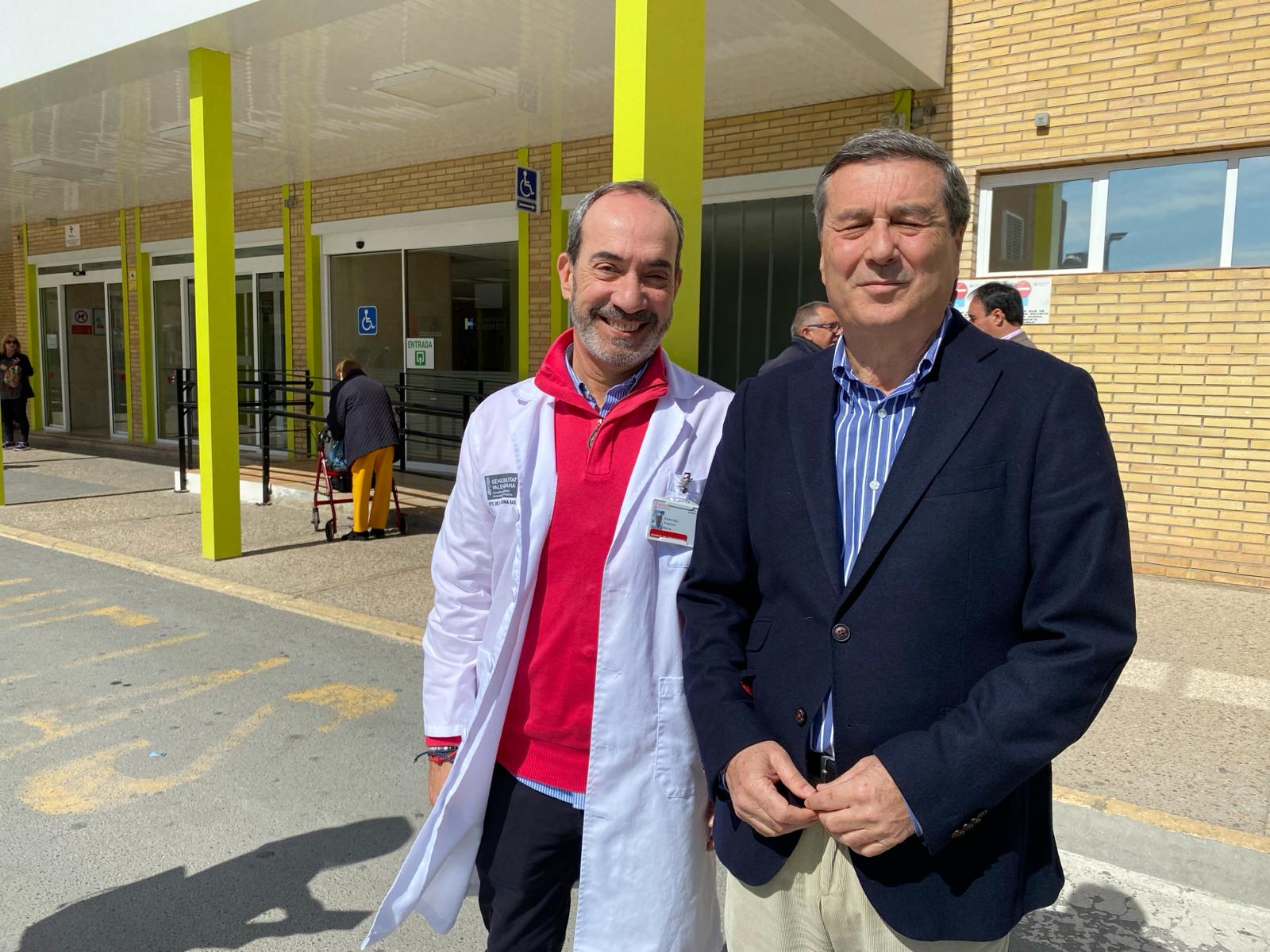 El Conseller de Sanidad Marciano Gómez anuncia que el hospital comarcal tendrá casi 400 camas El Conseller de Sanidad Marciano Gómez anuncia que el hospital comarcal tendrá casi 400 camas