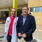 Marciano Gómez, conseller de sanidad y Pascual Pastor, gerente Hospital Comarcal Marina Baixa