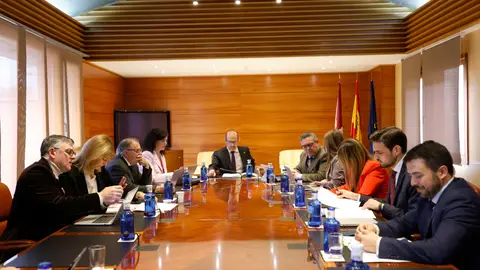 A debate la ‘Ley de Acompañamiento de Presupuestos y de la Agencia de Transformación Digital' A debate la ‘Ley de Acompañamiento de Presupuestos y de la Agencia de Transformación Digital'