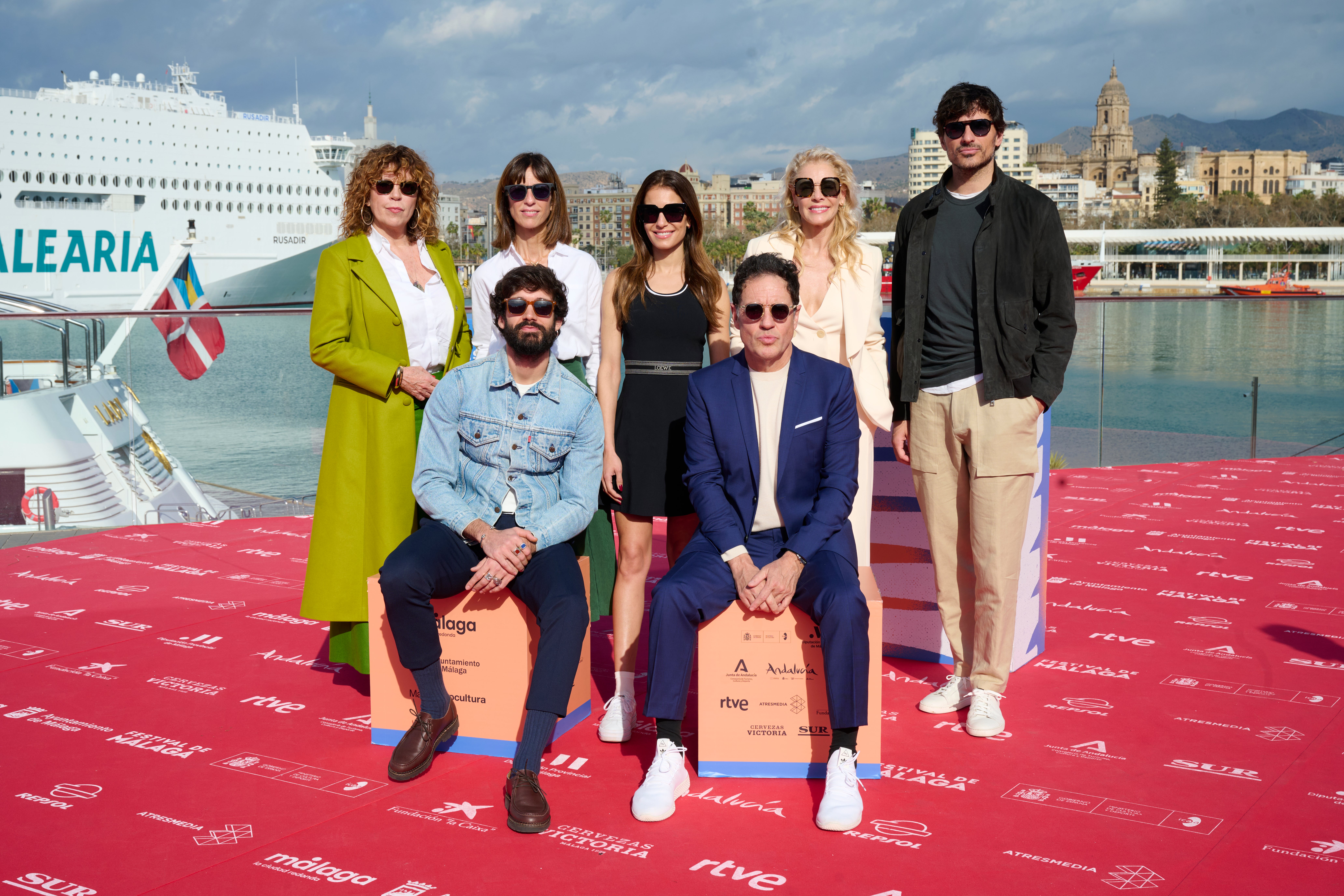 Antena 3 presenta en el Festival de Málaga 'Eva & Nicole', nueva serie original con Belén Rueda e Hiba Abouk como protagonistas Antena 3 presenta en el Festival de Málaga 'Eva & Nicole', nueva serie original con Belén Rueda e Hiba Abouk como protagonistas