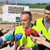 Las obras de la carretera de acceso al aeropuerto de Badajoz estarán concluidas antes del Verano
