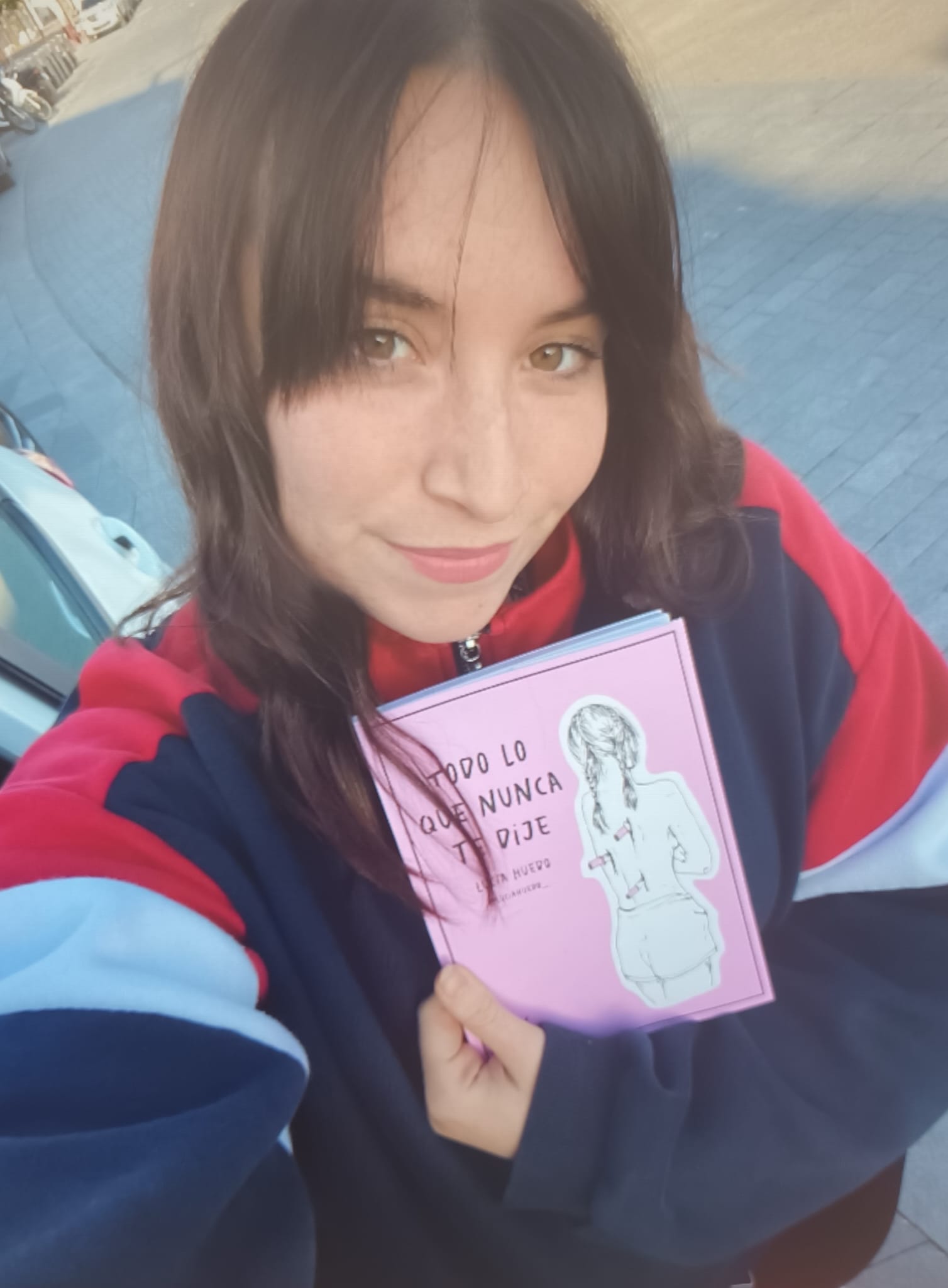 Lucía Huedo: "La poesía es mi forma de mantenerme cuerda en este mundo loco actual" Lucía Huedo: "La poesía es mi forma de mantenerme cuerda en este mundo loco actual"