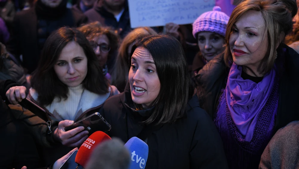 Irene Montero en la manifestación del 8M convocada por la Comisión 8M