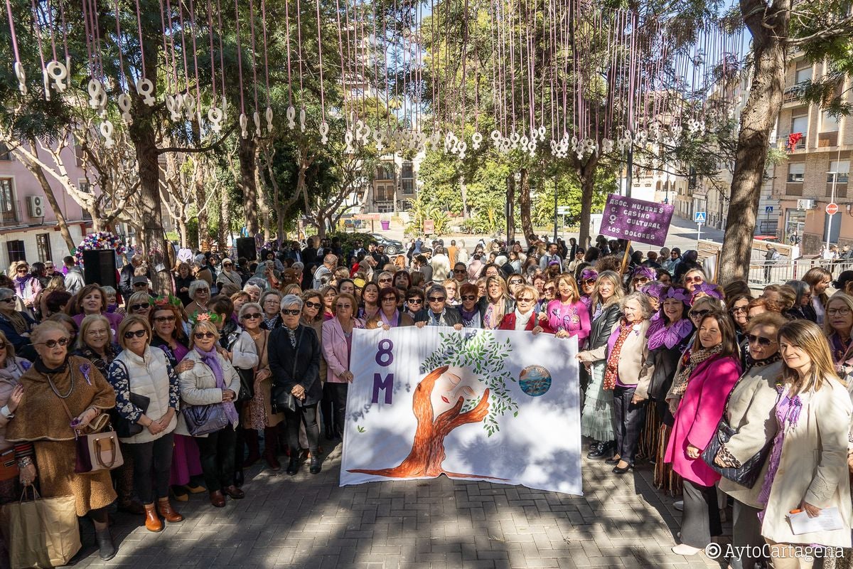 La Alcaldesa de Cartagena defiende la formación y el empleo como elementos clave para la igualdad La Alcaldesa de Cartagena defiende la formación y el empleo como elementos clave para la igualdad