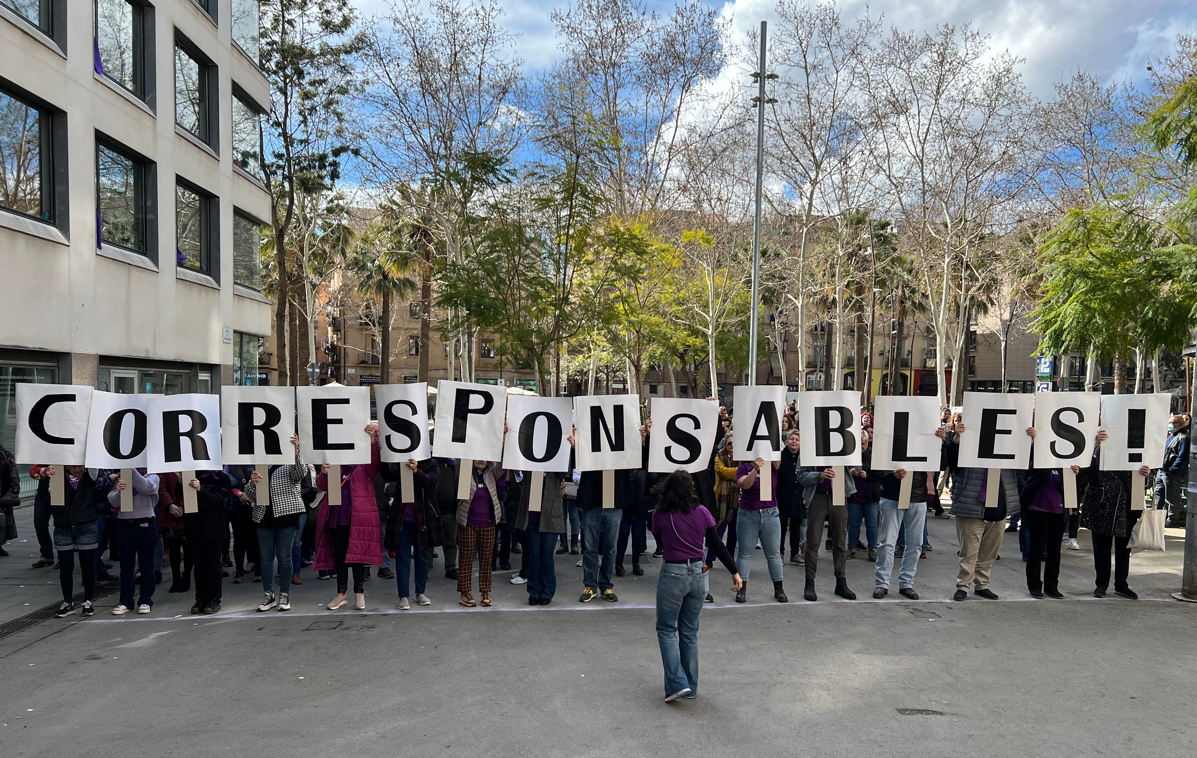 La conciliació familiar no entén de diners ni de feines La conciliació familiar no entén de diners ni de feines