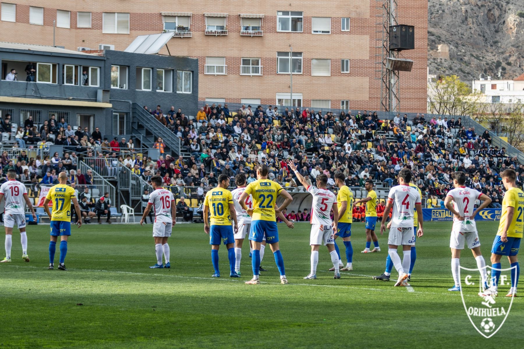 El Orihuela recibe el domingo en Los Arcos al Betis Deportivo con la posibilidad de acceder a los play off El Orihuela recibe el domingo en Los Arcos al Betis Deportivo con la posibilidad de acceder a los play off