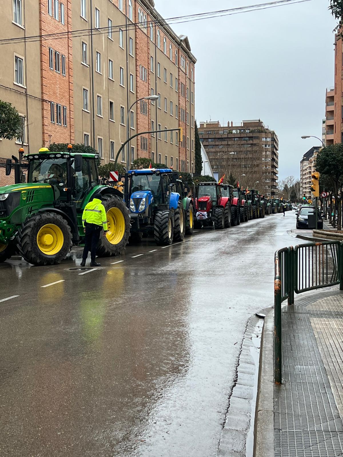 Nueva protesta de los agricultores en Huesca Nueva protesta de los agricultores en Huesca