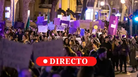 El 8M en directo: día de la mujer, manifestaciones, nuevas medidas de Igualdad en consejo de Ministros... El 8M en directo: día de la mujer, manifestaciones, nuevas medidas de Igualdad en consejo de Ministros...