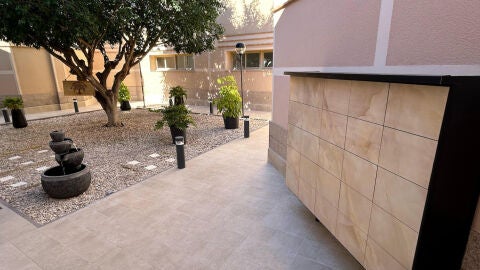 Nuevo espacio para depositar las cenizas de los seres queridos en el tanatorio de Villajoyosa