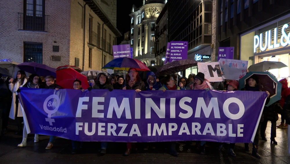 Marcha de mujeres en Valladolid 