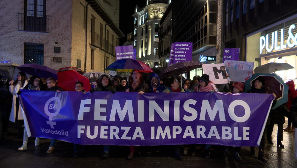 Marcha de mujeres en Valladolid Marcha de mujeres en Valladolid