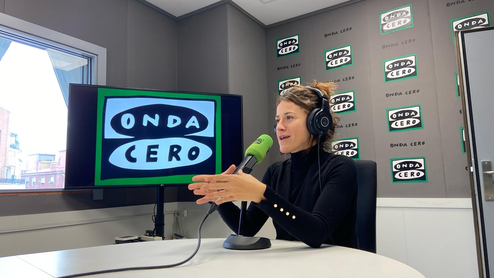 Amira Fernández, investigadora en el laboratorio de Food Contact & Packaging de AIMPLAS Amira Fernández, investigadora en el laboratorio de Food Contact & Packaging de AIMPLAS