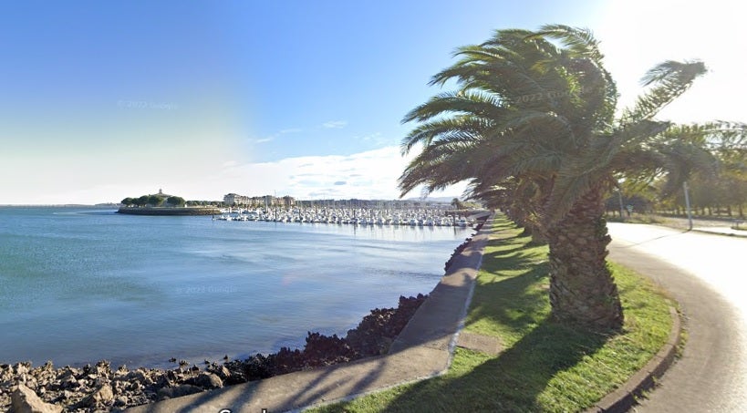 Aparece flotando en Santander el cuerpo de un hombre de 60 años Aparece flotando en Santander el cuerpo de un hombre de 60 años