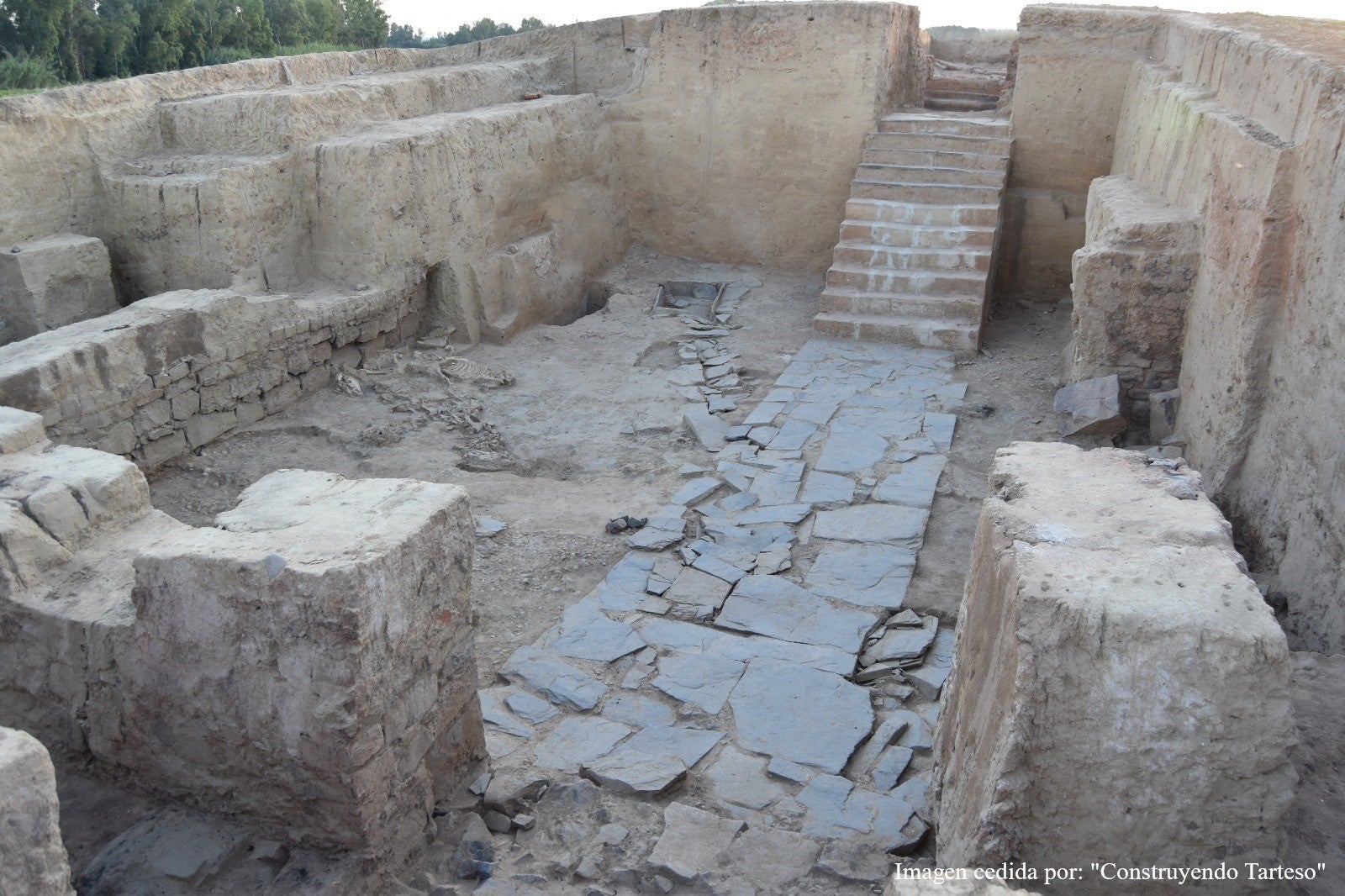Los directores de las excavaciones de Casas del Turuñuelo hablan este martes de Tarteso en una mesa redonda en Badajoz Los directores de las excavaciones de Casas del Turuñuelo hablan este martes de Tarteso en una mesa redonda en Badajoz