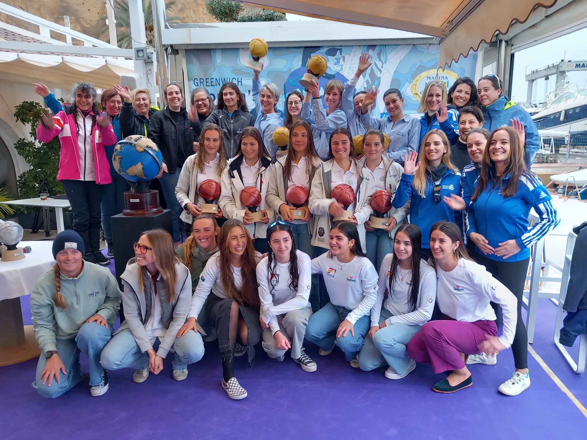 El equipo del RCN de Calpe, primer campeón de la Greenwich Women’s Cup El equipo del RCN de Calpe, primer campeón de la Greenwich Women’s Cup