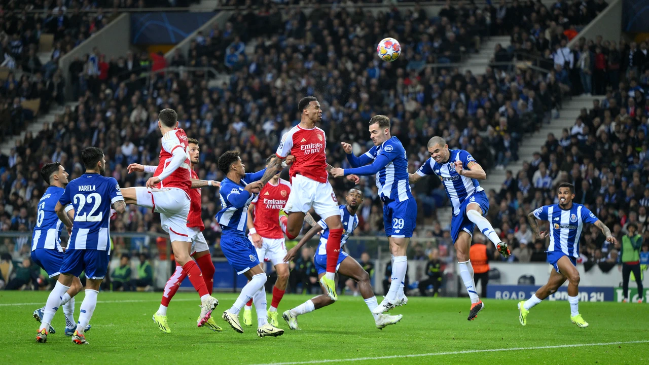 El Arsenal quiere remontar ante el Oporto