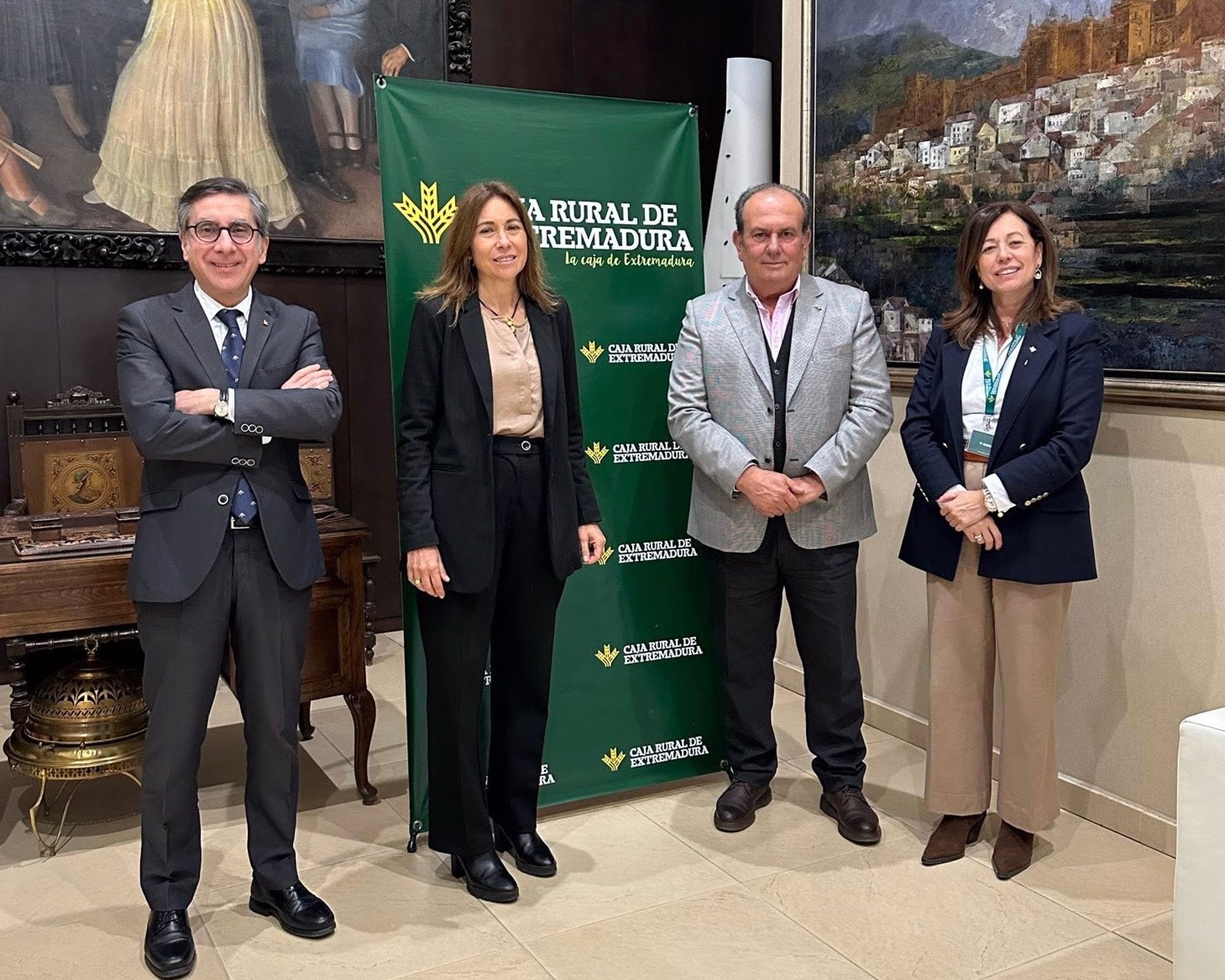 Caja Rural de Extremadura y Aeceriber colaborarán en la defensa del porcino ibérico Caja Rural de Extremadura y Aeceriber colaborarán en la defensa del porcino ibérico