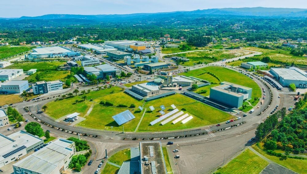 Tecnópole crea un bosque con 1.800 árbores para compensar as súas emisións