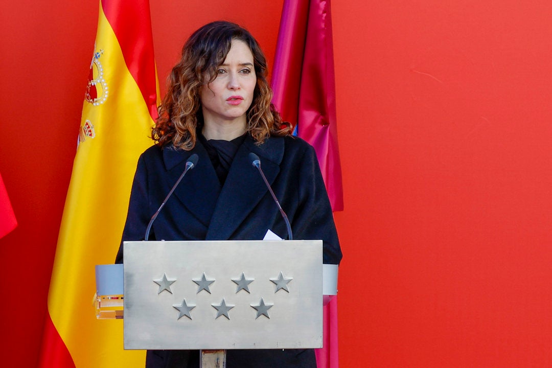 Ayuso defiende que la investigación fiscal a su pareja "nada tiene que ver con la Comunidad" Ayuso defiende que la investigación fiscal a su pareja "nada tiene que ver con la Comunidad"
