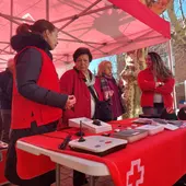 Voluntarias en el Día de Puertas Abiertas de la Cruz Roja Voluntarias en el Día de Puertas Abiertas de la Cruz Roja