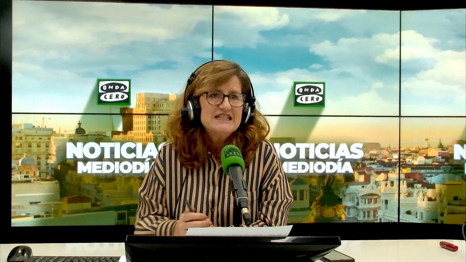 Elena Gijón: "Sánchez tiene una ocasión excepcional esta tarde en el Senado para despejar todas las sospechas" Elena Gijón: "Sánchez tiene una ocasión excepcional esta tarde en el Senado para despejar todas las sospechas"