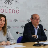 Juan Marín, concejal de Promoción Económica y Ana de la Fuenta, directora de la OMIC Juan Marín, concejal de Promoción Económica y Ana de la Fuenta, directora de la OMIC