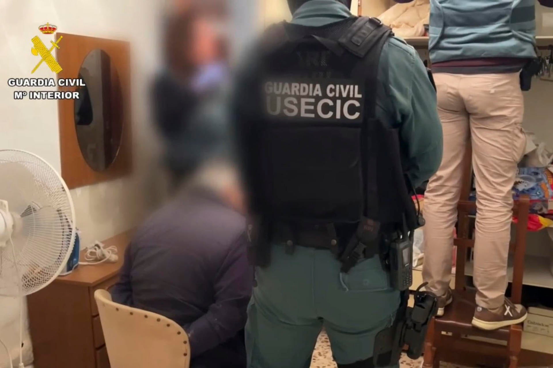 Crimen de Hinojal: el alguacil confiesa que estranguló a Vicente y después sacó dinero de sus cuentas Crimen de Hinojal: el alguacil confiesa que estranguló a Vicente y después sacó dinero de sus cuentas