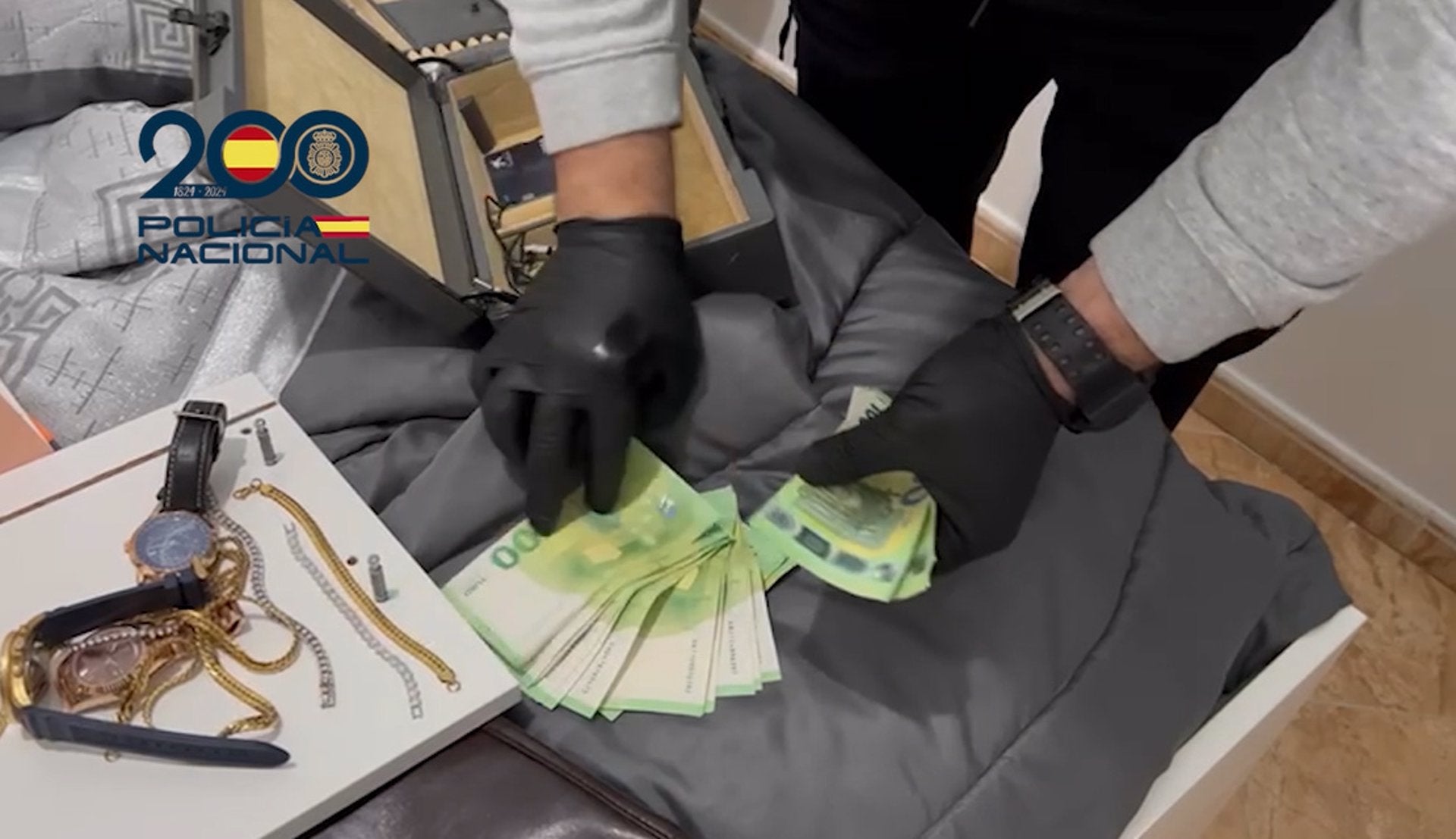 Desmantelan una banda con integrantes de Toledo que robaban en casas de futbolistas como Falcao o Rodrigo Desmantelan una banda con integrantes de Toledo que robaban en casas de futbolistas como Falcao o Rodrigo