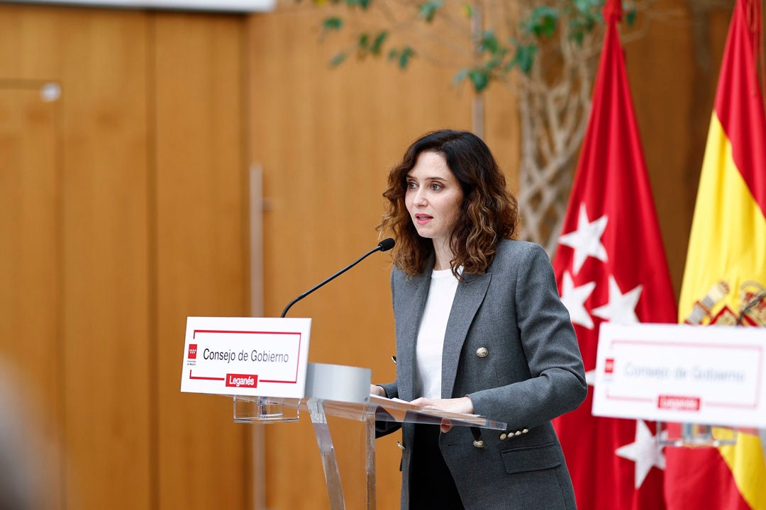 Nuevas revelaciones sobre la pareja de Ayuso marcarán la sesión de control en la Asamblea de Madrid Nuevas revelaciones sobre la pareja de Ayuso marcarán la sesión de control en la Asamblea de Madrid