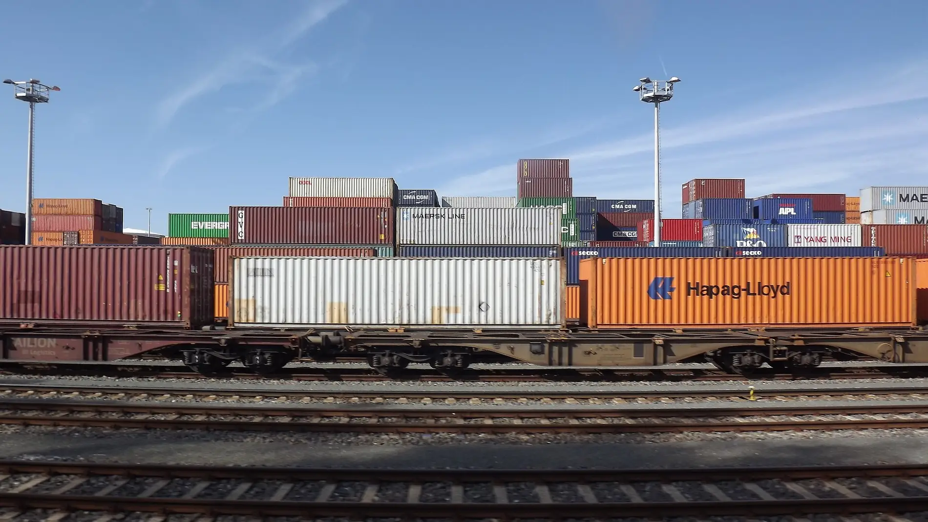 El clúster logístico apuesta por aumentar el peso del transporte de mercancías por ferrocarril