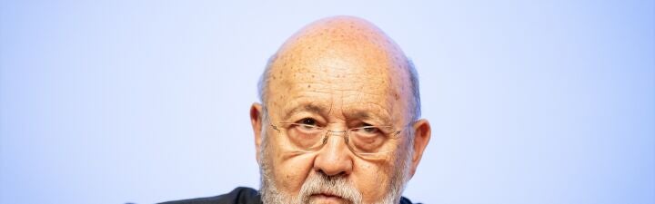 ¿Puede seguir al frente del CIS José Félix Tezanos dada su evidente parcialidad?