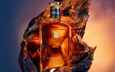 Málaga acoge la presentación de "Maestro Reserva", la edición permanente de ron Brugal creada con perlas de caramelo Málaga acoge la presentación de "Maestro Reserva", la edición permanente de ron Brugal creada con perlas de caramelo