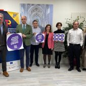 El subdelegado del Gobierno presenta el “punto violeta” de la oficina del SEPE en Palencia