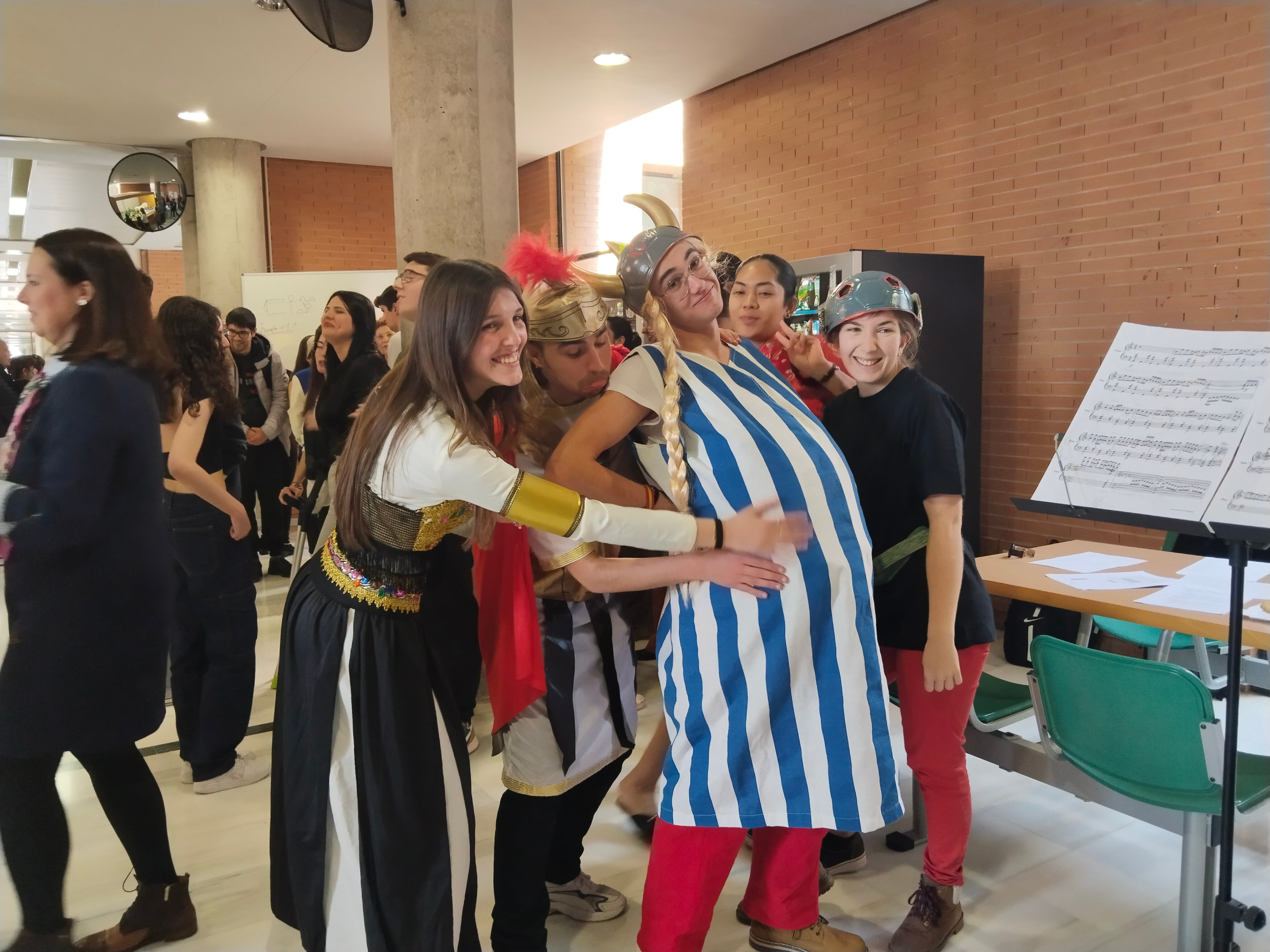 Astérix y Obélix para celebrar el Día de la Francofonía en la Facultad de Humanidades Astérix y Obélix para celebrar el Día de la Francofonía en la Facultad de Humanidades