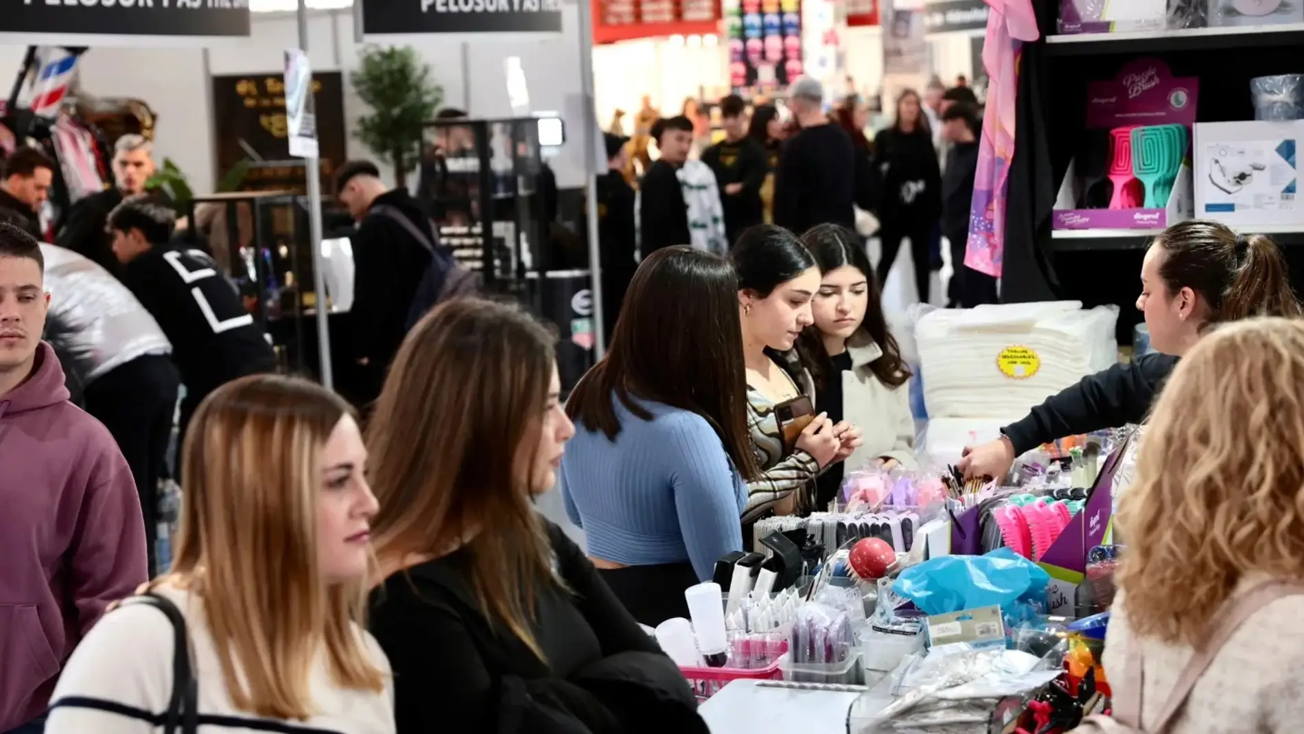 La Feria Andalucía Belleza y Moda reúne en Granada este finde semana a más de 70 empresas y 200 marcas