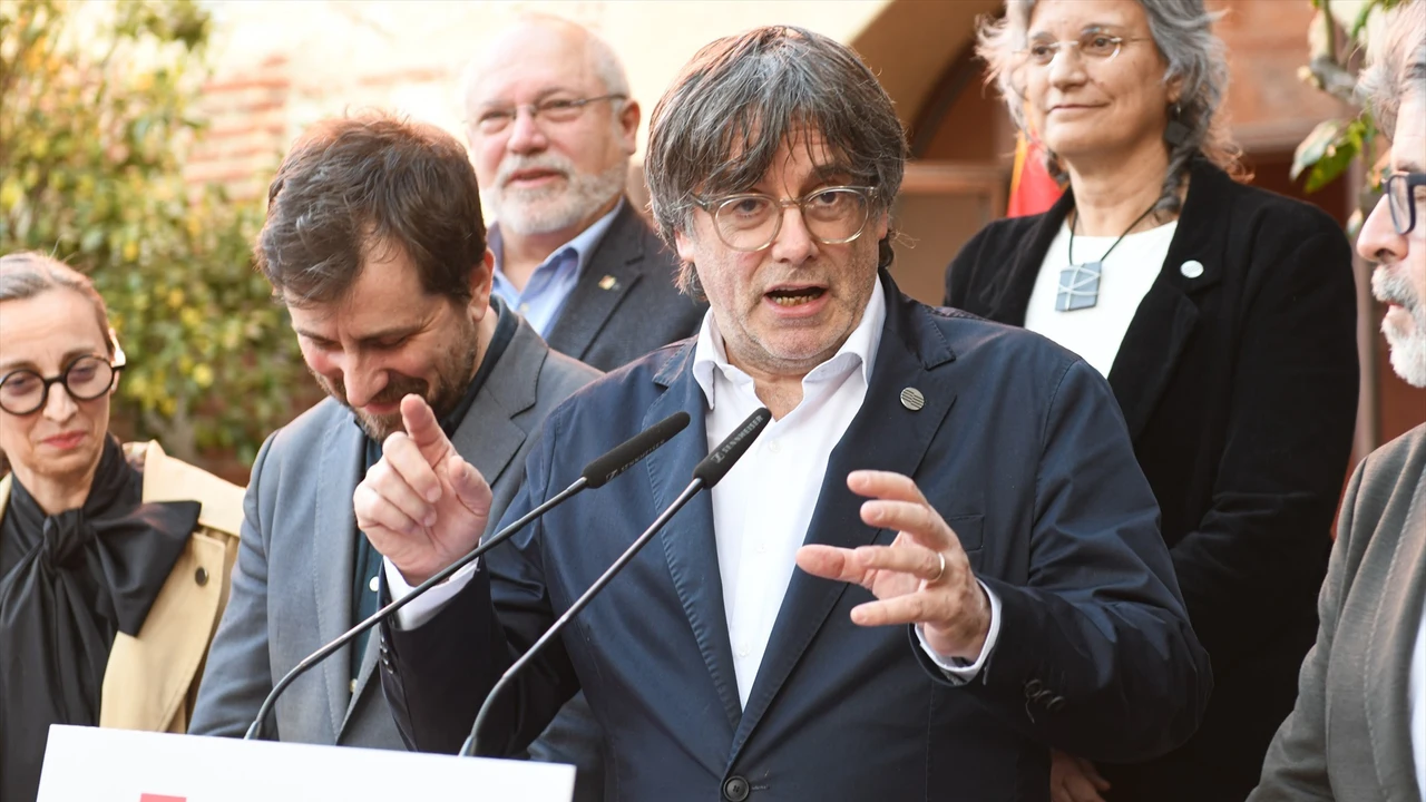El abogado de Puigdemont dice que está dispuesto a volver y ser detenido: "No podrán impedir que sea president"