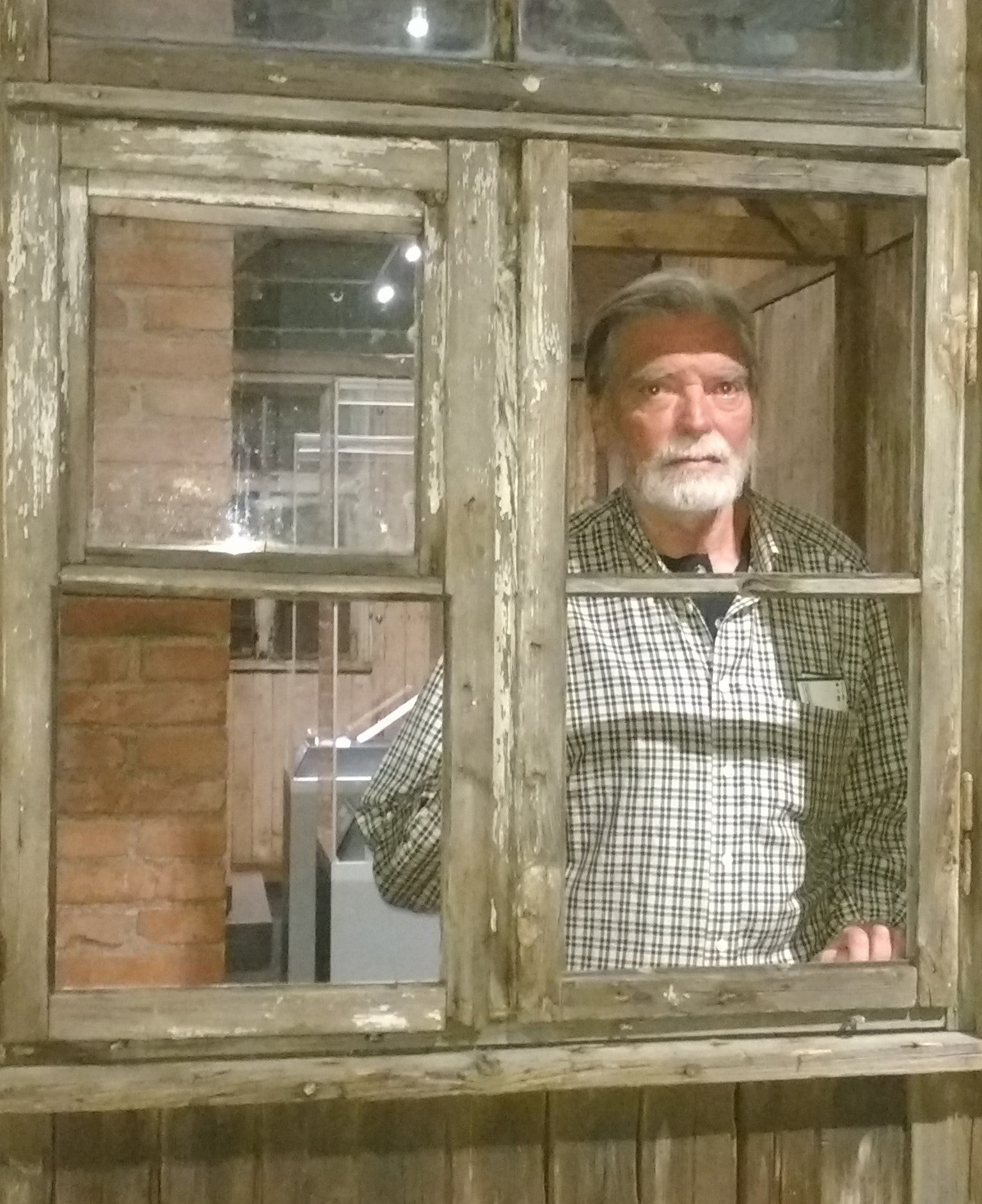 El poeta Amando García Nuño se alza con el XIX Premio “Águila de Poesía” organizado por el consistorio aguilarense El poeta Amando García Nuño se alza con el XIX Premio “Águila de Poesía” organizado por el consistorio aguilarense