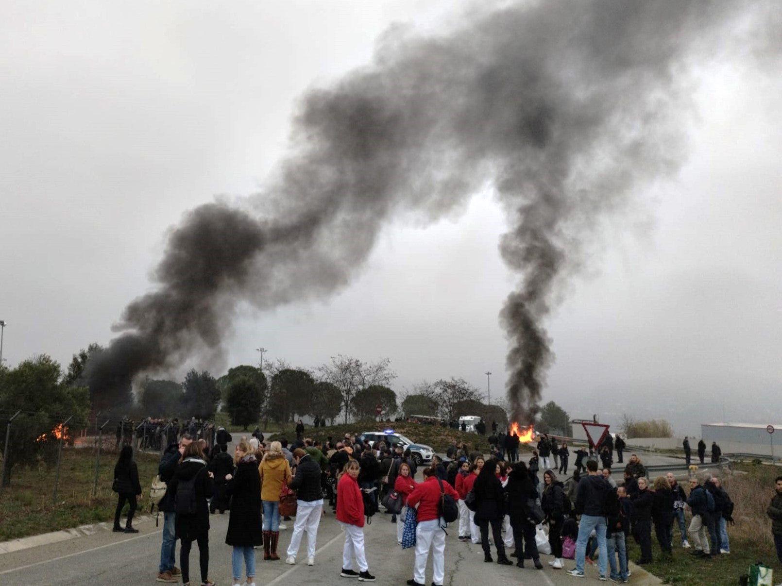 Protestes i bloquejos a les principals presons catalanes per l'assassinat d'una treballadora Protestes i bloquejos a les principals presons catalanes per l'assassinat d'una treballadora