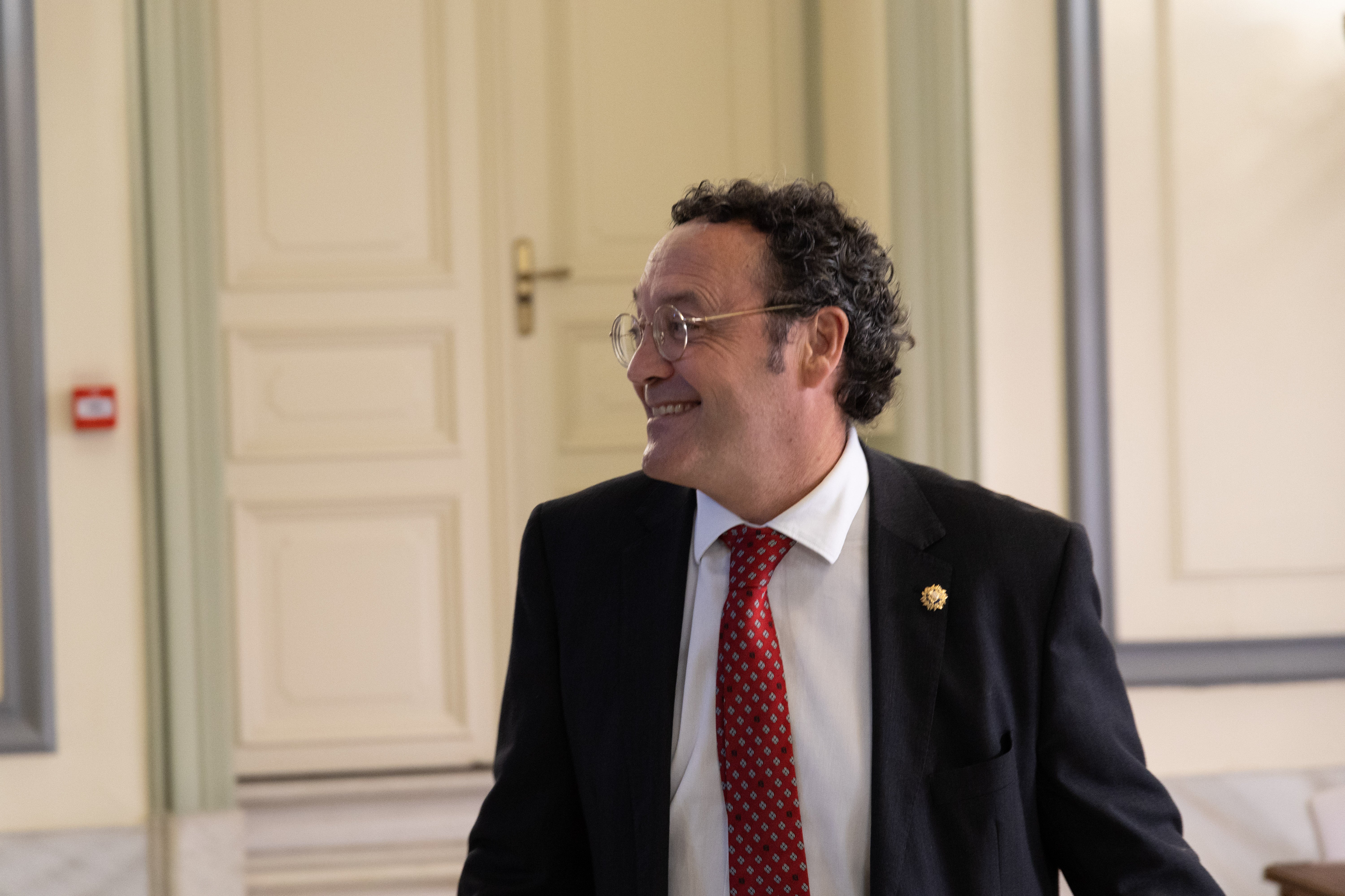 La Asociación de Fiscales pide la dimisión del Fiscal General por su actuación en la investigación a la pareja de Ayuso La Asociación de Fiscales pide la dimisión del Fiscal General por su actuación en la investigación a la pareja de Ayuso