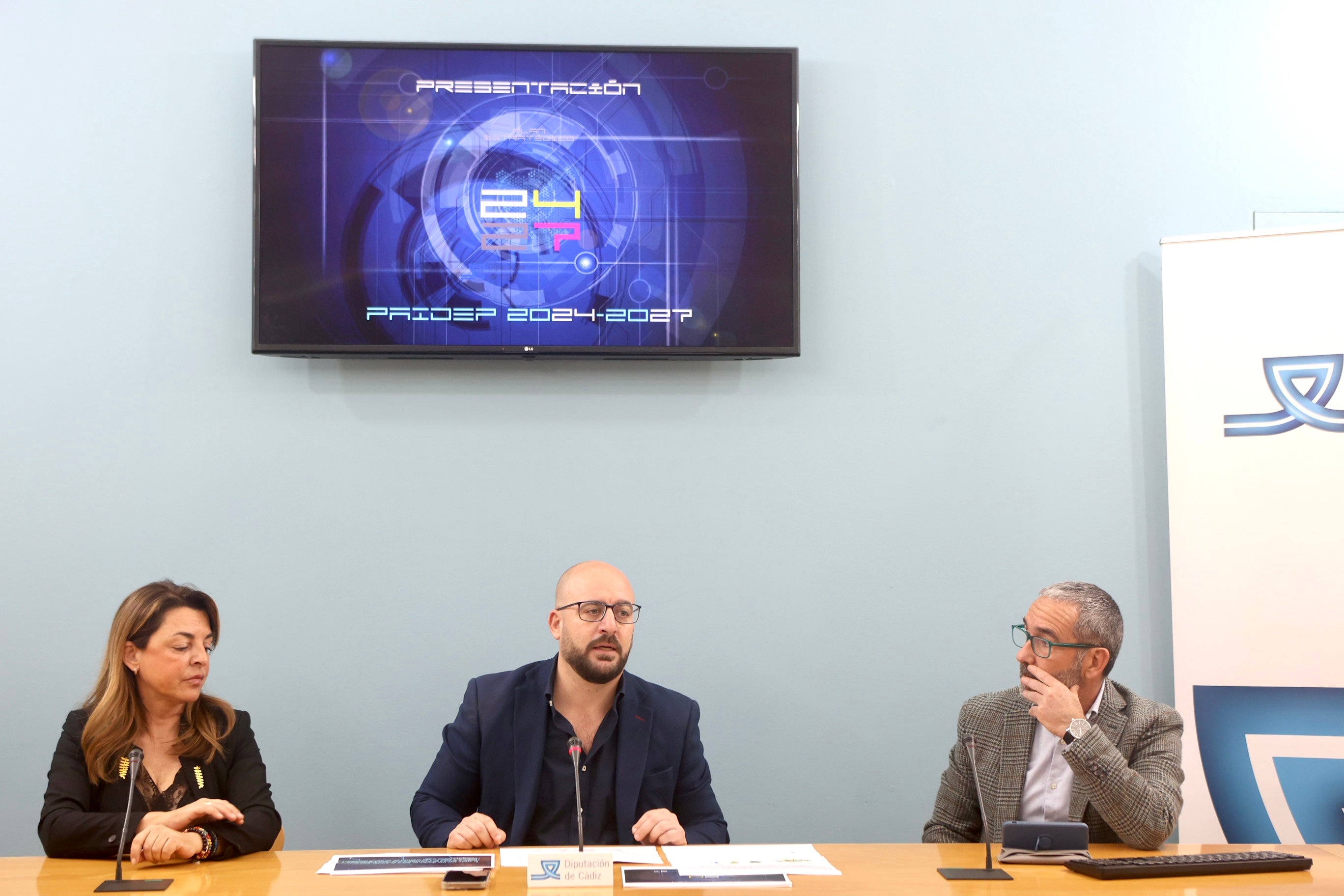 Un nuevo modelo productivo para Cádiz: Diputación presenta un plan de acciones para 'revolucionar' el desarrollo de la provincia Un nuevo modelo productivo para Cádiz: Diputación presenta un plan de acciones para 'revolucionar' el desarrollo de la provincia