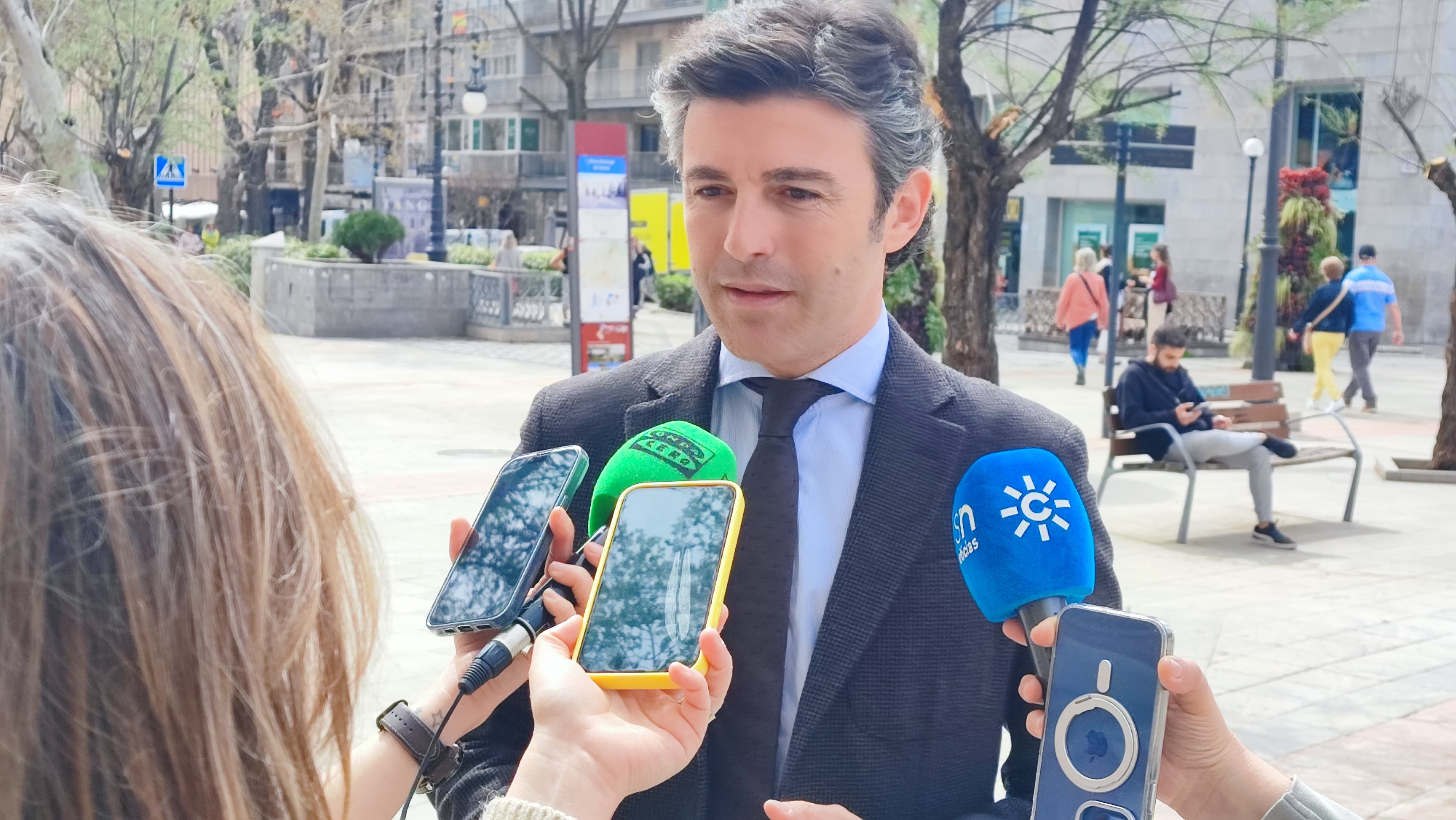El PP pide explicaciones al delegado del Gobierno y al PSOE andaluz por el caso Koldo El PP pide explicaciones al delegado del Gobierno y al PSOE andaluz por el caso Koldo